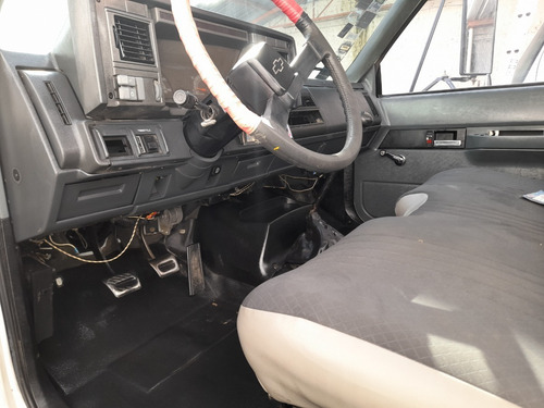 Imagen 4 de 6 de Chevrolet Kodiak 2005