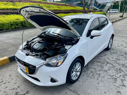 Mazda 2 Sport 1.5 Touring Mt
