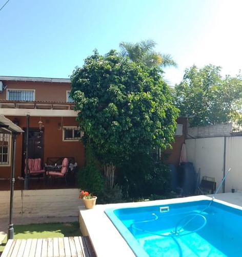 Casa En Venta En Tigre A Metros De Av. Liniers