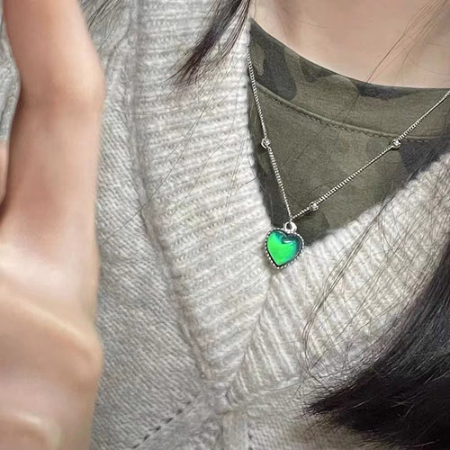 Collar Colgante Que Cambia De Color Con Sensor De Temperatur