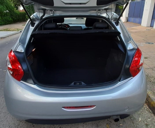 Peugeot 208 Active