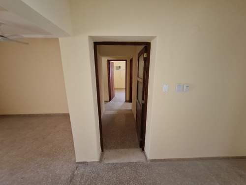 Imagen 11 de 30 de Casa Centrica En Venta En Avellaneda