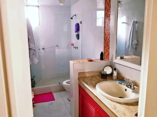 Amplio Apartamento De 2 Alcobas En Santa Paula. 90 M2. Piso 4 Con Ascensor.