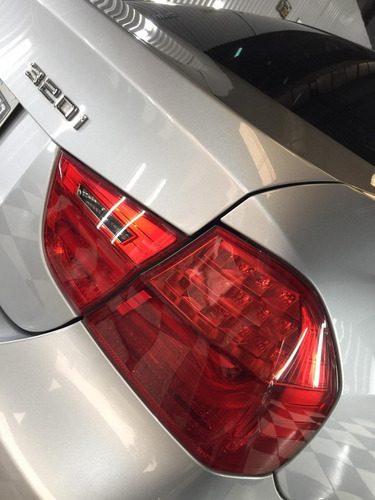 Bmw Serie 3 2.0 320i Sedan Executive 2010