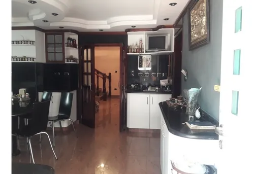 Amplia Y Bella Casa