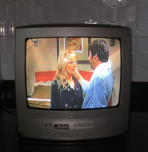 Imagen 3 de 7 de Televisor Philips Tv De 14 Pulgadas Con Control #70