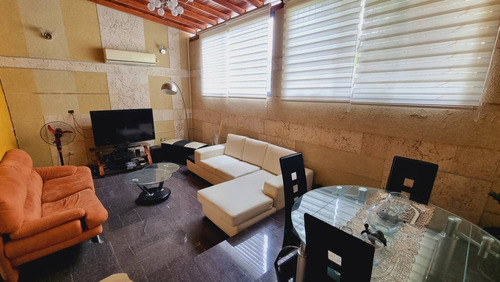 Imagen 10 de 14 de 161465 Lerry Paez 0414-9408606 Venta Townhouse Res Villa Monaco El Trigal Valencia Solo Clientes