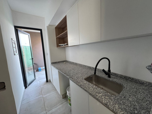Casa A La Venta En Barrio Alma Gardenia- Lote A2