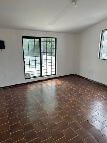 Casa En Venta En Los Arcos En Guadalajara, Jalisco