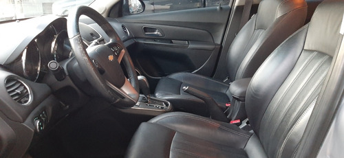 Imagen 4 de 6 de Chevrolet Cruze