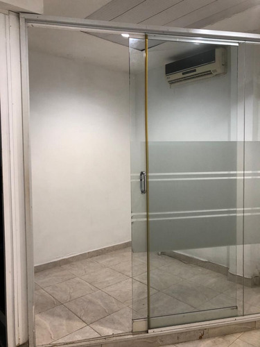 Se Alquila Local Comercial Camino Real Barcelona