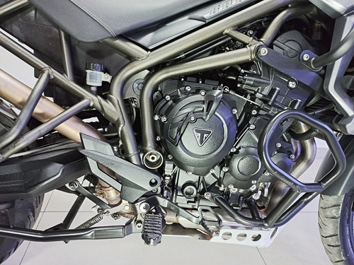 Imagem 12 de 14 de Triumph Tiger 800 Xcx 2016