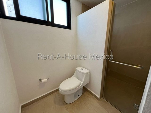 Casa En Renta En Santa Fe Juriquilla, Querétaro Sr