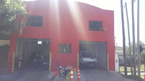 Galpón Con Departamento A Terminar.