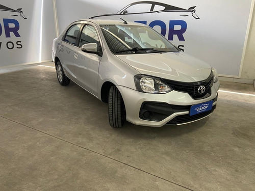 Imagem 3 de 13 de Toyota Etios X Sedan 1.5 Flex 16v 4p Aut.