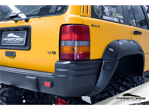 Jeep Grand Cherokee 5.9 Limited Lx 4x4 V8 16v Gasolina 4p Au