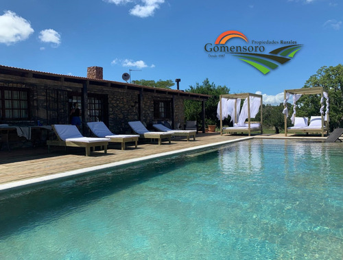 Maldonado Campo De 70 Has Con Excelente Casa Con 5 Dormitorios 5 Baños Barbacoa, Piscina, Casa Personal, Galpón, Costa De Arroyo