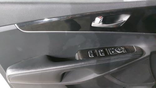 Kia Sorento 2.4 Lx At