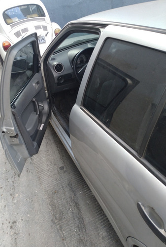 Imagem 9 de 12 de Gol Trend 1.0 Totalflex 2009 - G4