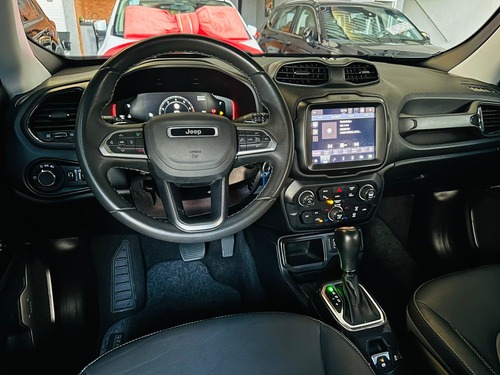 Jeep Renegade RENEGADE LONG. T270 1.3 TB 4X2 FLEX AUT.