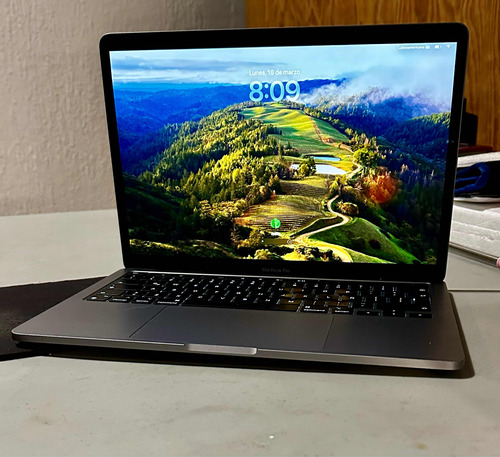 Macbook Pro 13 M2 Ssd 256 Año 2022