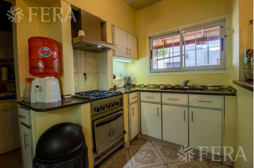Imagen 6 de 22 de Venta Casa De 7 Ambientes Con Cochera En Quilmes (31766)