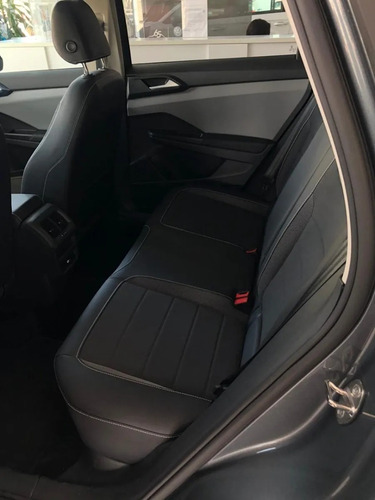 Imagen 11 de 15 de Volkswagen Taos Comfortline 1.4 250 Tsi 0 Km 2022
