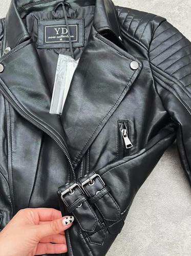 Chaqueta De Cuero