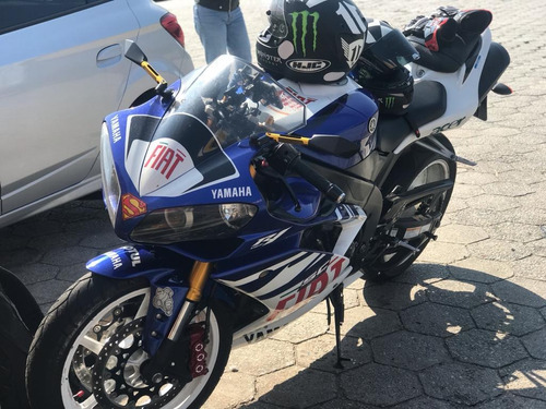 Yamaha R1