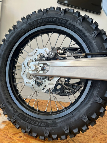 Imagen 12 de 20 de Husqvarna Te 300i Enduro 2t 2023 Ktm