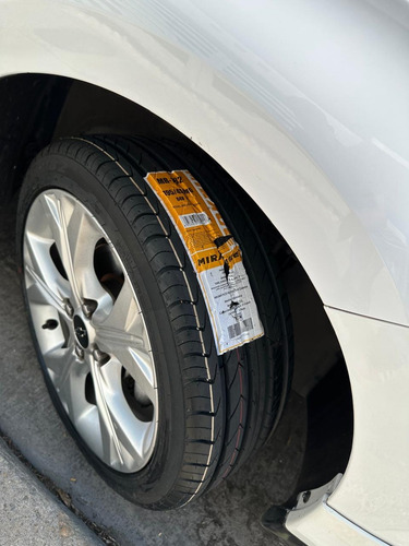 Chevrolet Onix 1.2t Premier L At