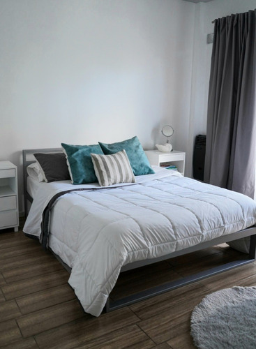 Imagen 6 de 10 de Cama Minimalista Tuxon 160x200 Base En Una Pieza
