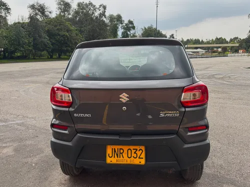 Suzuki S.presso Gl Mt 1000cc 5p Aa R14 Ve