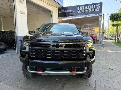 Chevrolet Cheyenne 6.2 Doble Cab Zr2 4X4 At