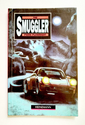 The Smuggler - Piers Plowright - Heinemann/intermediate