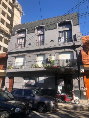 Excelente Departamento De 2 Amb En Bernal Centro