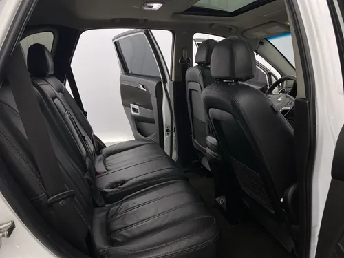 Chevrolet Captiva 2.4 Sport 182 hp