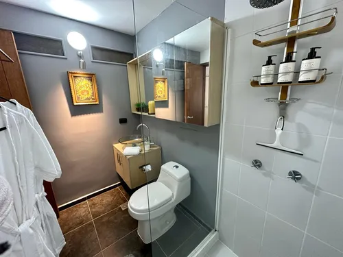 Arriendo Apartaestudio En Poblado Sector El Tesoro