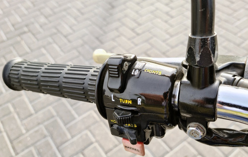 Imagen 2 de 21 de Kawasaki Z1000 Mk.ii