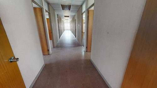 Imagen 8 de 18 de Arriendo Oficinas - Terreno - Oportunidad