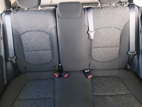 Imagem 11 de 11 de Hyundai Creta Action 1.6 (aut) (flex)