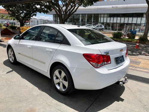 Imagem 3 de 8 de Chevrolet Cruze 1.8 Lt Sedan Manual