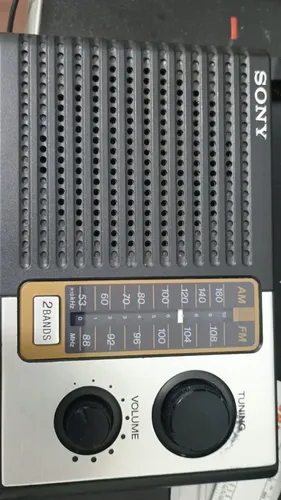Rádio Sony Icf -f10 Antigo Japones 2 Faixa Fm Antena Funcion