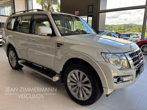 Mitsubishi Pajero Full HPE Full 3.2 4x4 T.I.Dies. 5p Aut