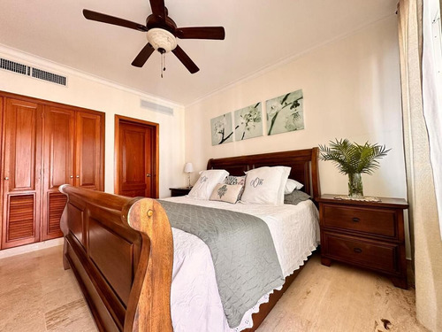Venta De Penthouse En Los Corales, Bávaro, Punta Cana.