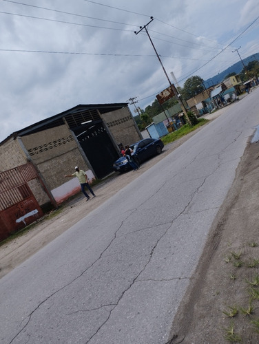 Imagen 5 de 9 de Marisol Castro Vende Galpón En Sector Las Tinajas | Carretera Nacional Tacarigua-valencia | Carabobo | Fog-140 Marisol 04244923040