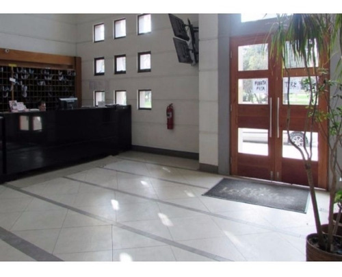 Imagen 7 de 7 de General Mackenna Dpto 1dmt Living Estacionamiento Y Bodega