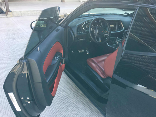 Dodge Challenger 3.6 Black Line X At