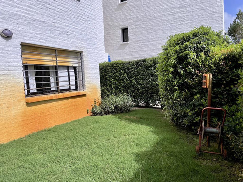 Venta Apartamento 3 Dormitorios, Barra De Carrasco