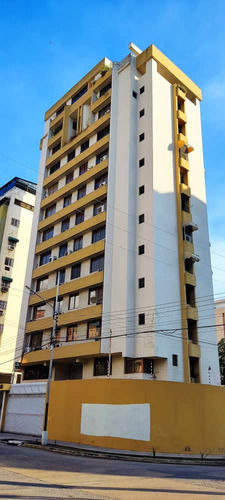 Se Vende Apto En San Isidro